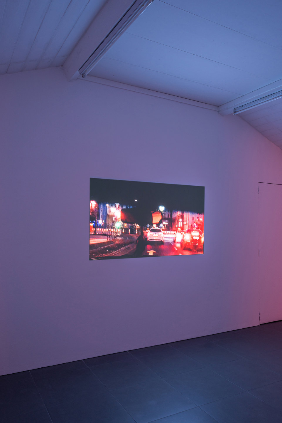 Max Göran, Mitsubishi Hop-On, Hop-Off – Grand Finale, Installation View, 2023, HD video, 12:43, single-channel video installation