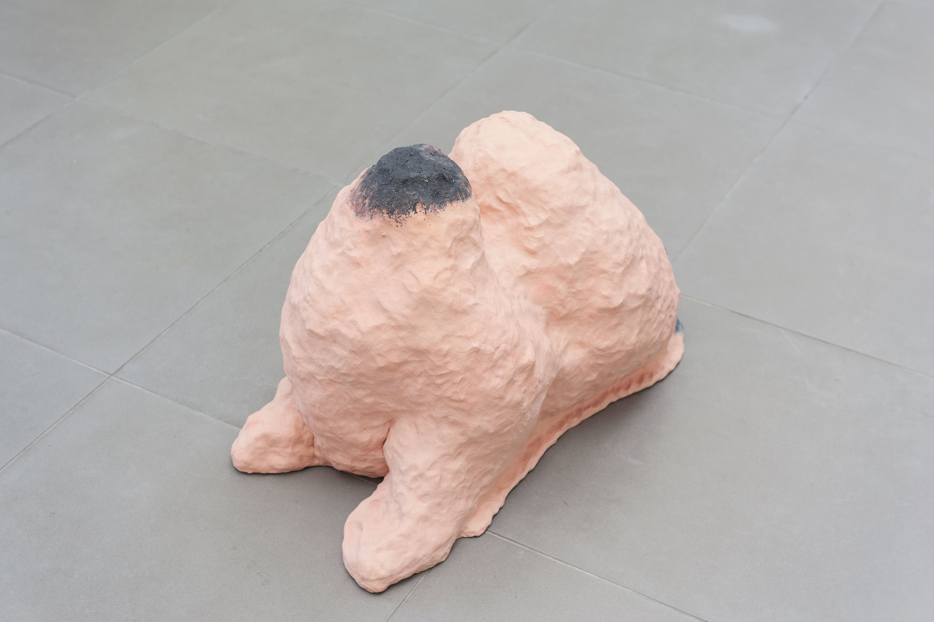 Katie Cuddon, Shame, 2014, painted ceramic, 38 x 47 x 77 cm. Cell Project Space