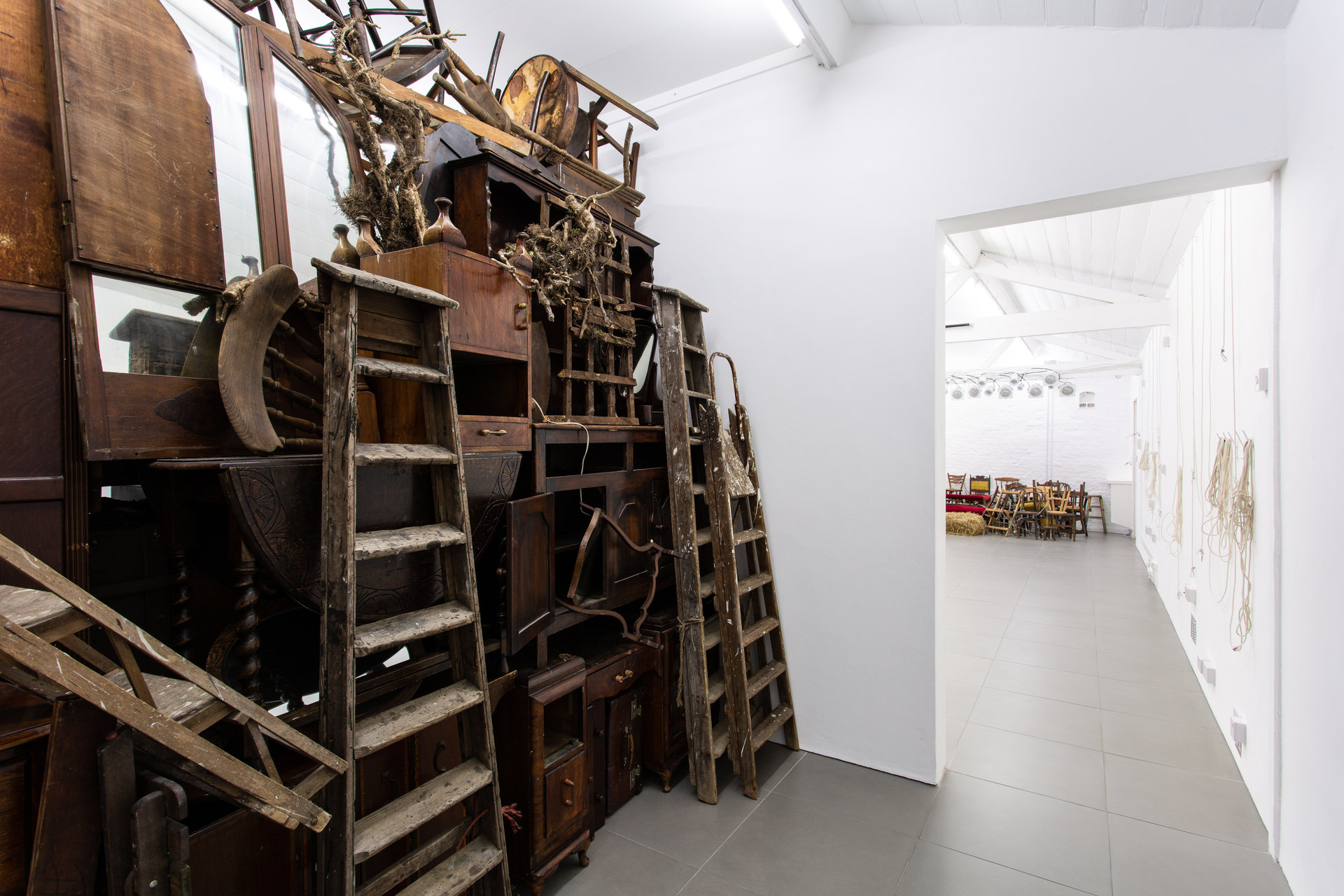 Alex Margo Arden and Caspar Heinemann, THE FARMYARD IS NOT A VIOLENT PLACE AND I LOOK EXACTLY LIKE JUDY GARLAND, Installation View, 2019, Cell Project Space