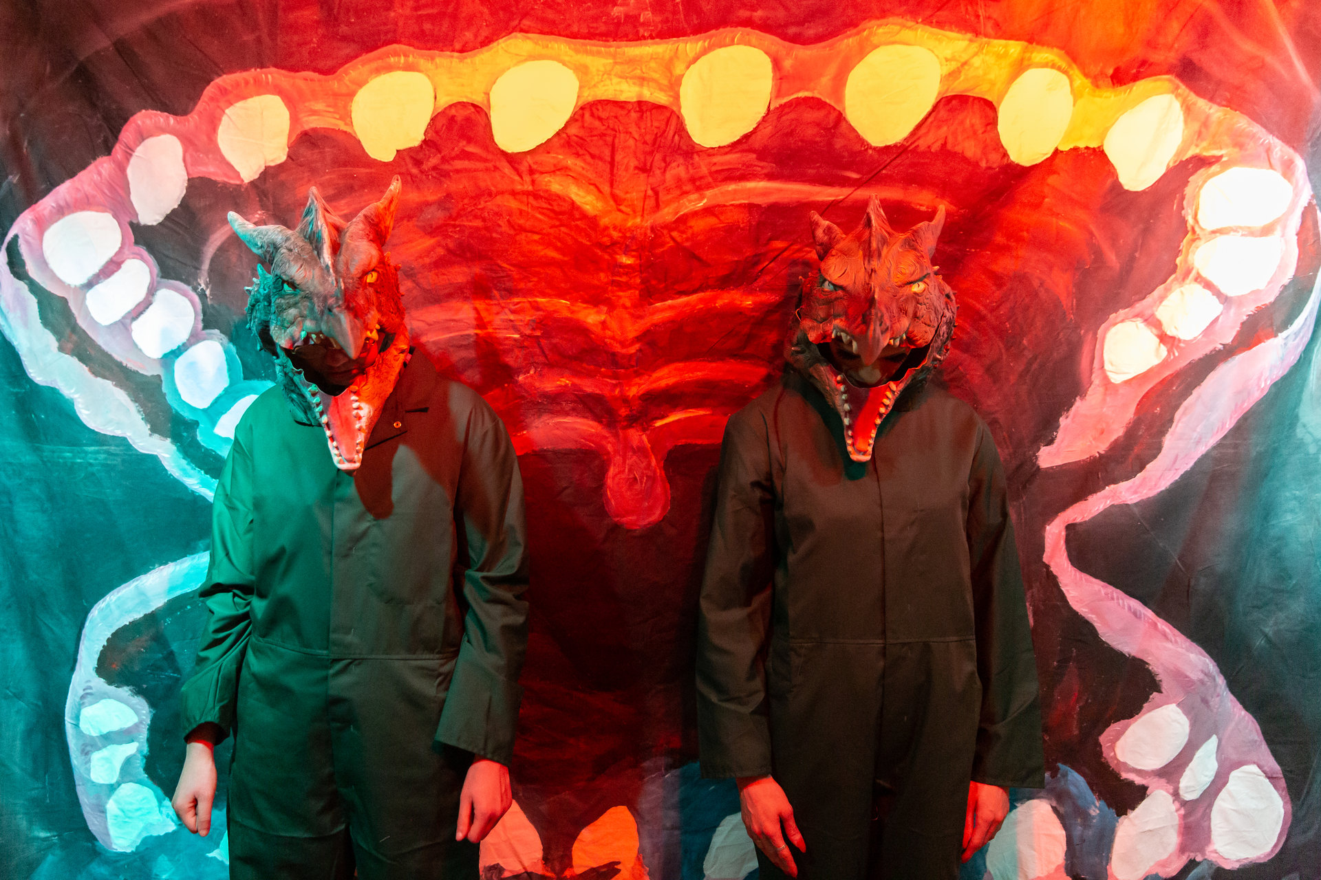 Alex Margo Arden and Caspar Heinemann, THE FARMYARD IS NOT A VIOLENT PLACE AND I LOOK EXACTLY LIKE JUDY GARLAND, 2019, Performance, Cell Project Space 