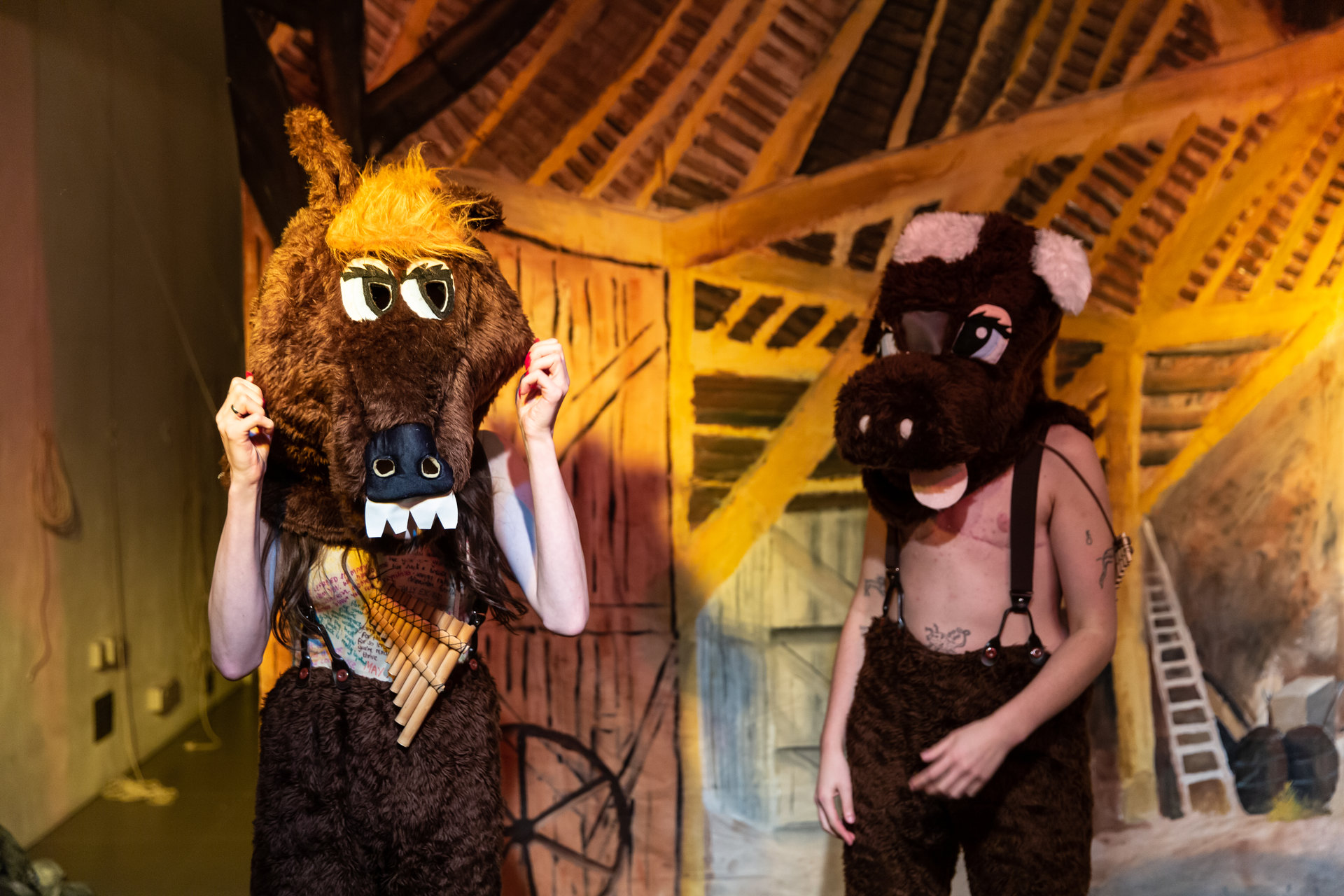 Alex Margo Arden and Caspar Heinemann, THE FARMYARD IS NOT A VIOLENT PLACE AND I LOOK EXACTLY LIKE JUDY GARLAND, 2019, Performance, Cell Project Space 