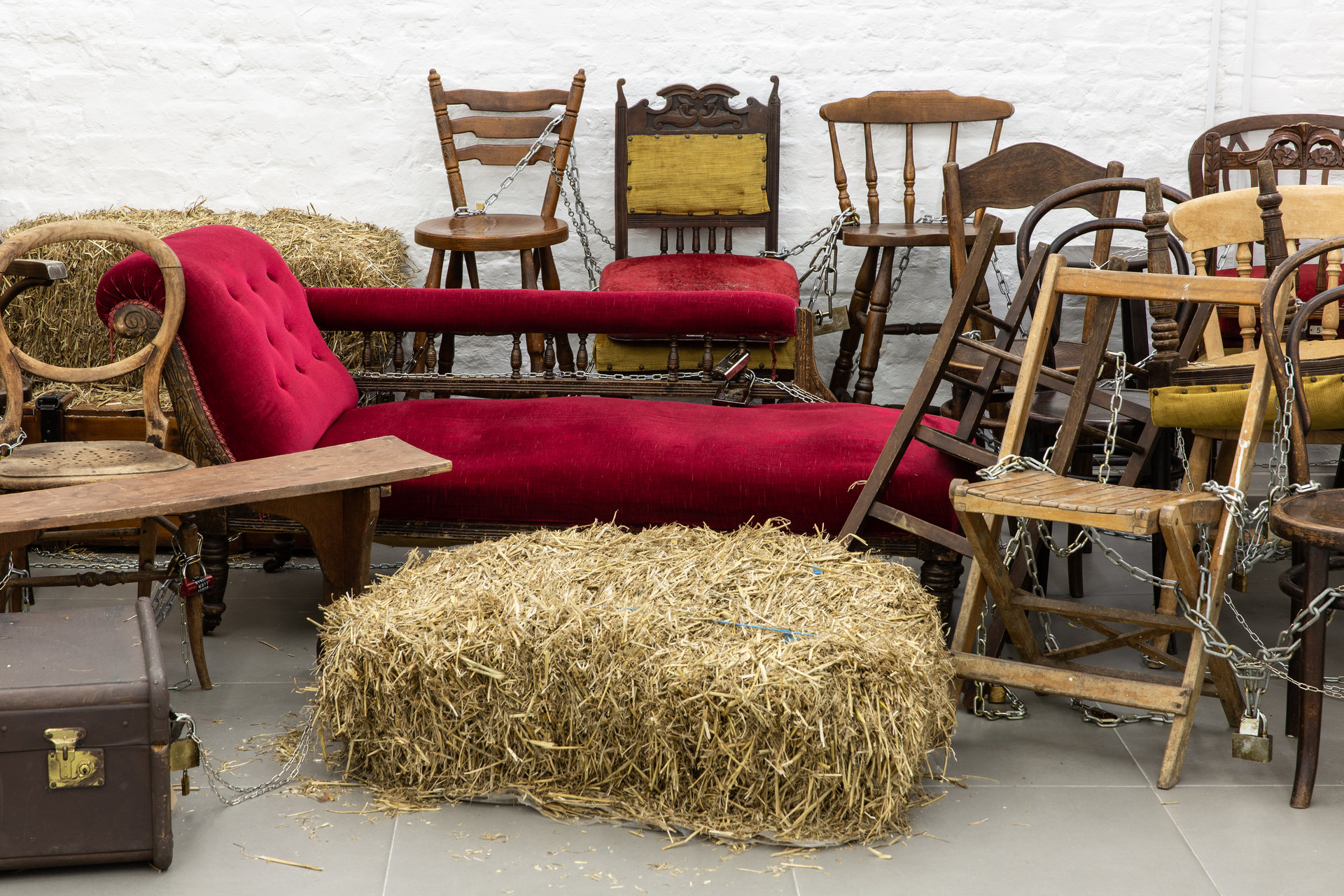 Alex Margo Arden and Caspar Heinemann, If I wasn’t here, I could be having tea with Judy Garland, 2019, [detail], Cell Project Space