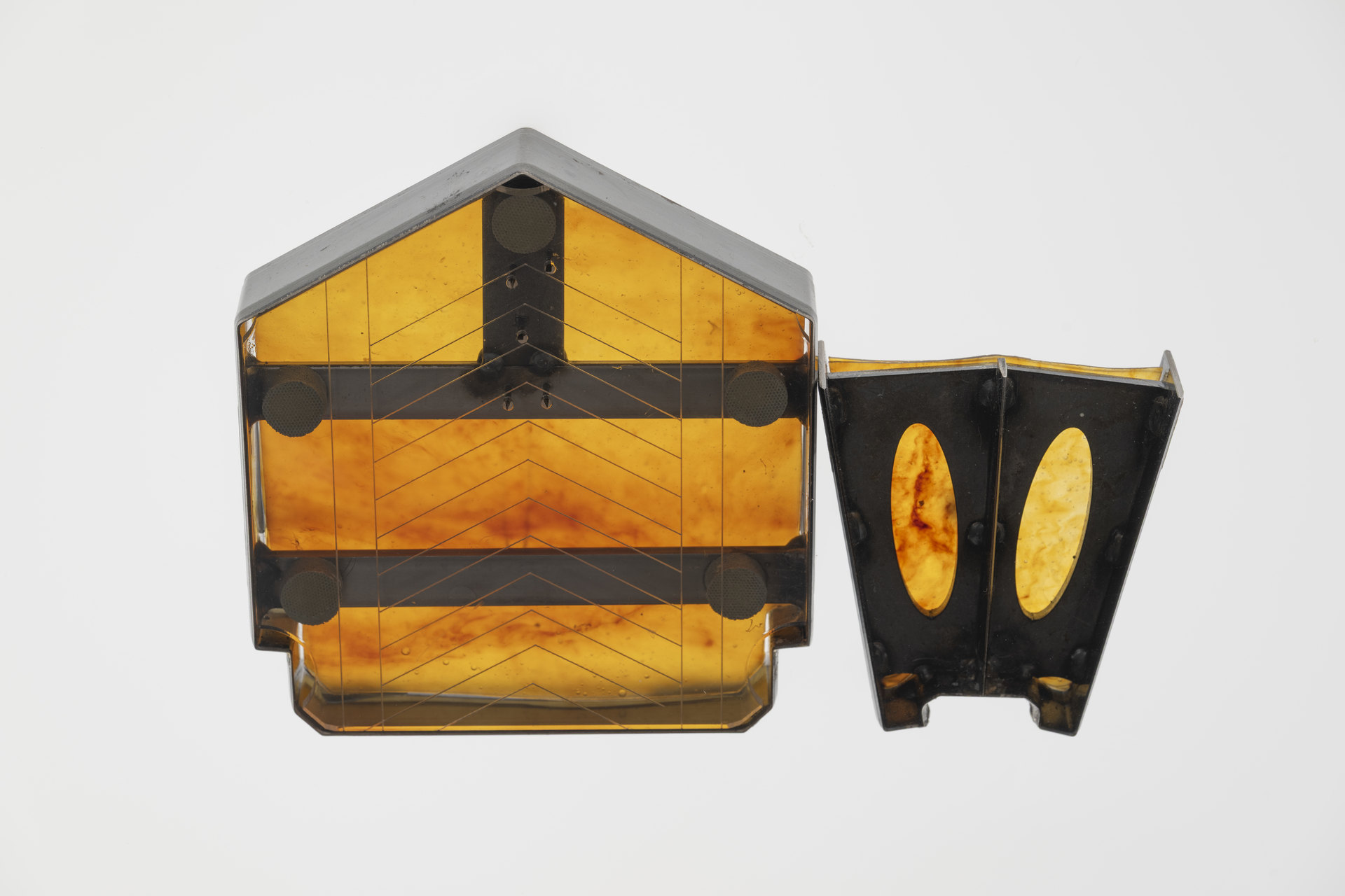 Ruoru Mou, Tease 003, 2025, detail, Fortunate, Cell Project Space, 2025