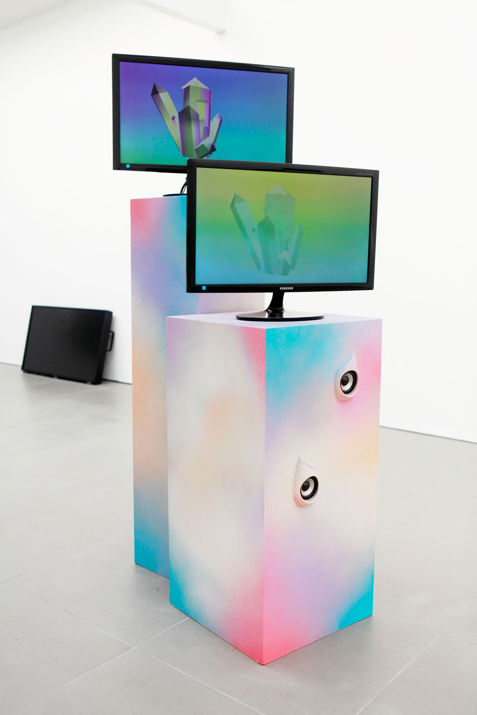 Adham Faramawy, Violet Likes Psychic Honey 2, 2012, Looped video + sculpture, 164 x 31 x 31 cm and 130 x 43 x 43 cm, Cell Project Space