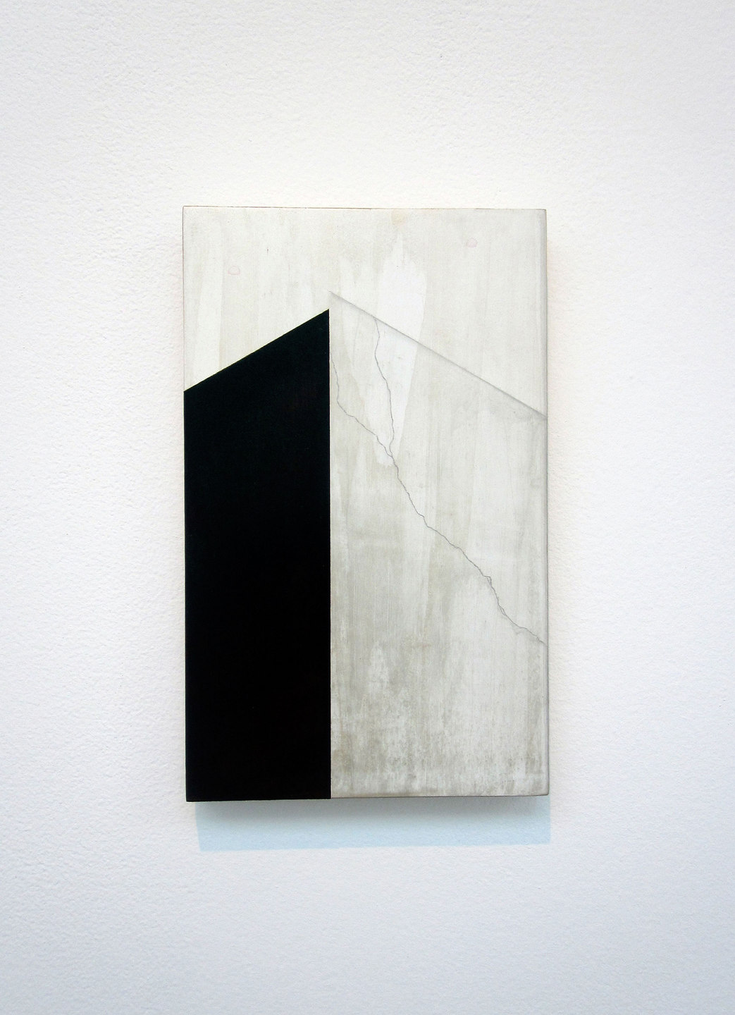 Andy Jackson, Junction (Infinity), 2010, Acrylic and Metallic Acrylic on Board, (h.800mm x w.500mm), Cell Project Space