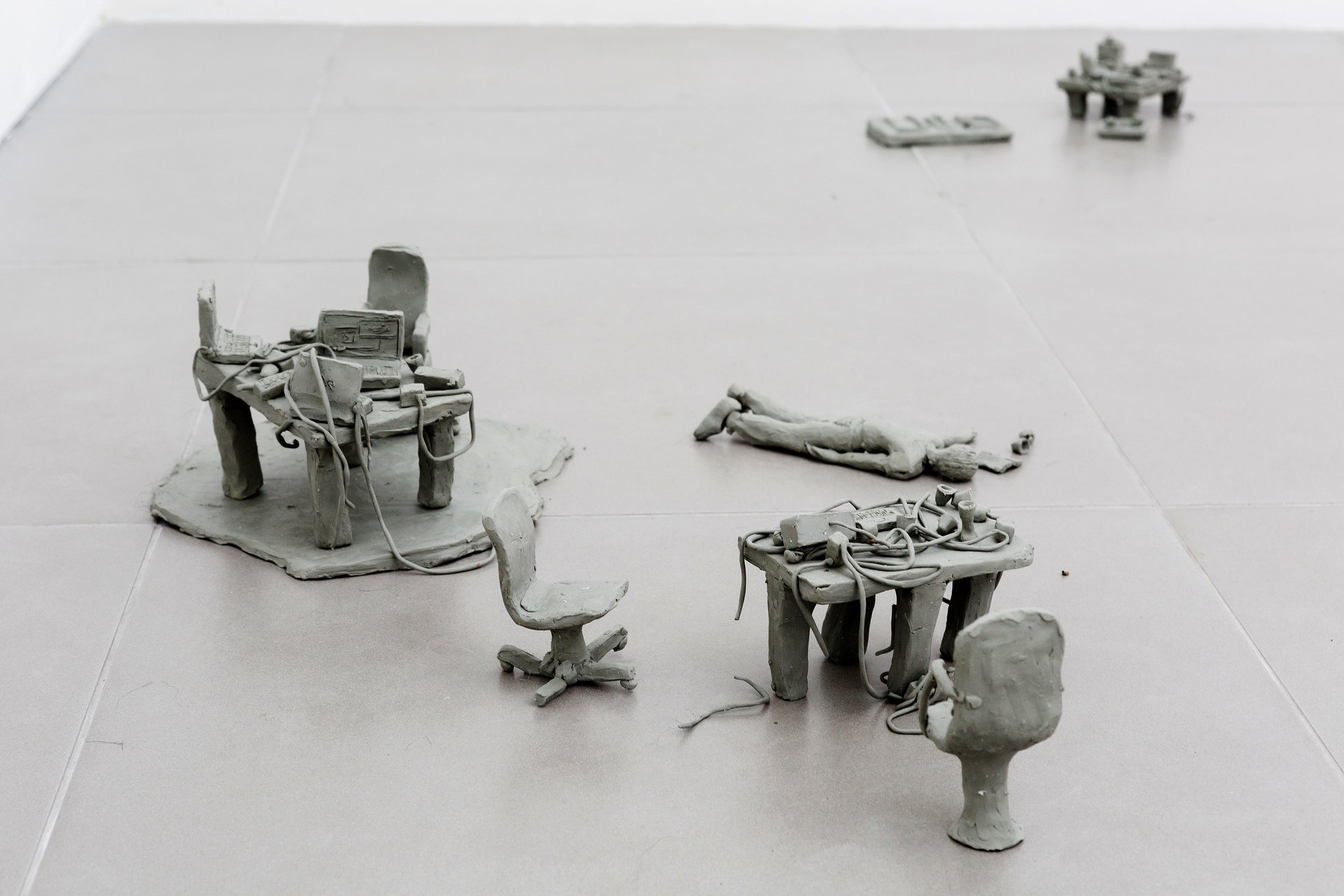 Mélanie Matranga, handmade situation, 2015, Non drying Paste, dimensions variable, Cell Project Space