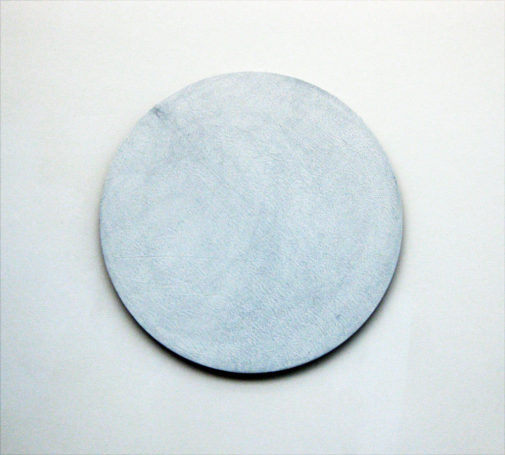Oliver Perkins, Untitled/Tool/WH CIR 2009, dye, acrylic on canvas, (diameter 70cm)