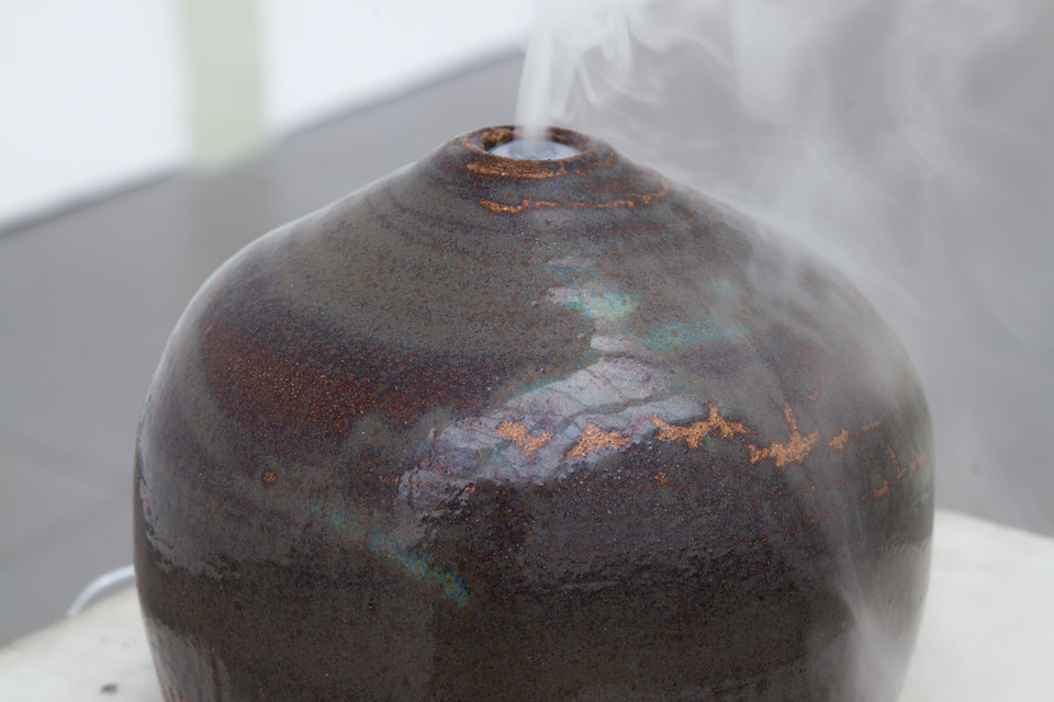 Ian Giles, Hazey, 2015 Ian Giles, Hazey, 2015, Ceramic  Diffuser, Cell Project Space