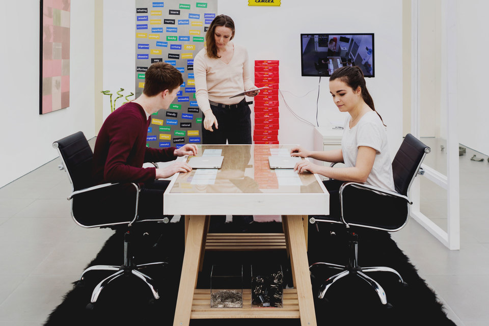 Essex Olivares, Office Riddim, Performance 2015 Essex Olivares, Office Riddim, 2013 - 2014, Performance Cell Project Space, 2015