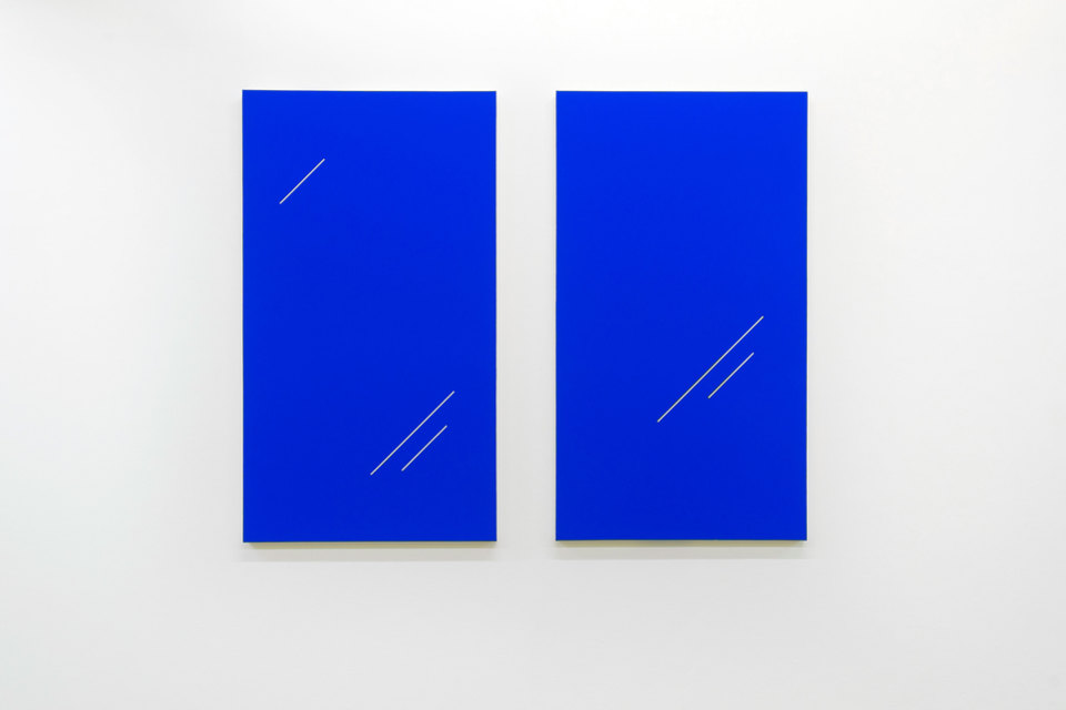  Paul Cowan, BCUASEE THE SKY IS BULE, 2013, Chroma-key blue paint on canvas, 127 cm x 72.4 cm, Cell Project Space