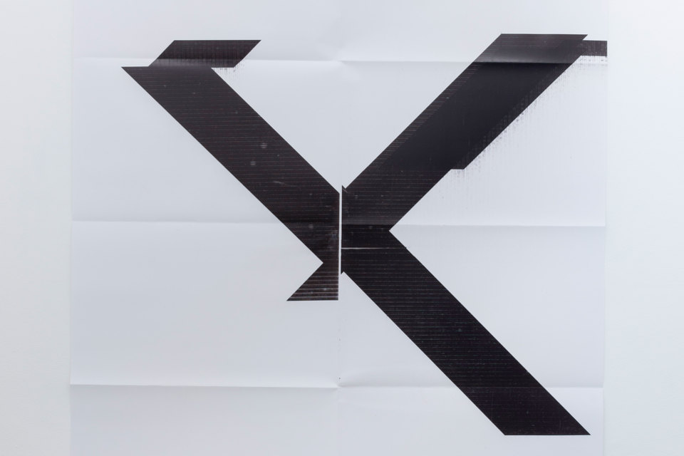 Wade Guyton Angled, 2013, Silk screen Print, 61 cm x 92 cm x 1.3 cm Wade Guyton Angled, 2013, Silk screen Print, 61 cm x 92 cm x 1.3 cm, Cell Project Space