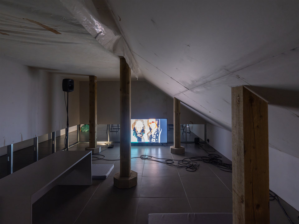 Installation documentation of Alex Harsley’s ‘Photodirect’ screening, 2026