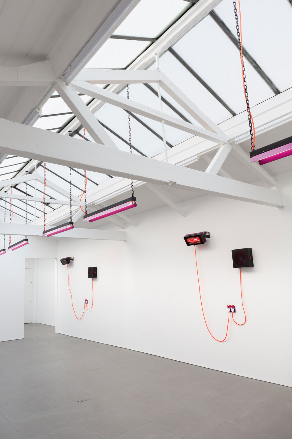 Natalie Dray, DRAY, 2015, installation view, Cell Project Space